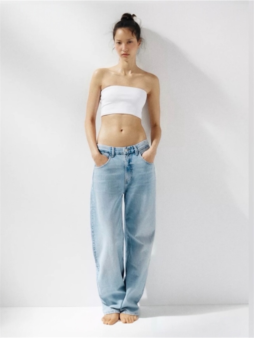 ZARA TRF Curve High Waist Light Blue Jeans, Sz 6